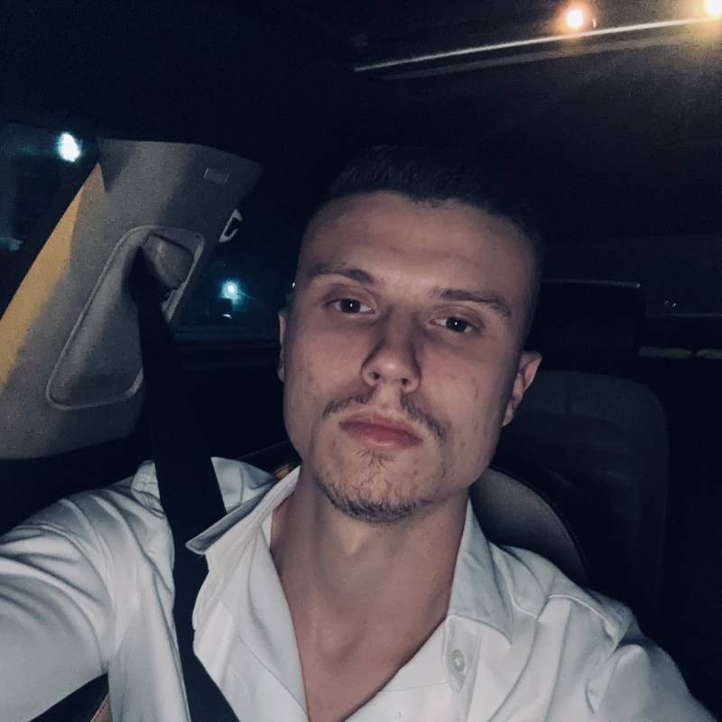 Jolie Garçon Tarik 23 from Bosnia and Herzegovina