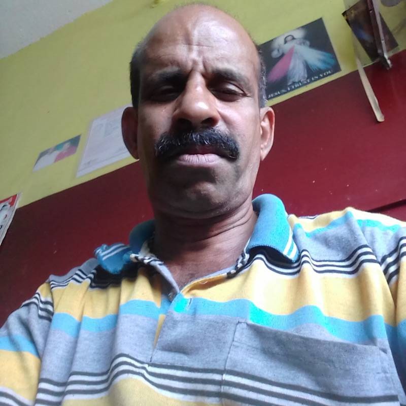 Madura Cavalheiro Ivan Rosario dsouza 56 from Índia