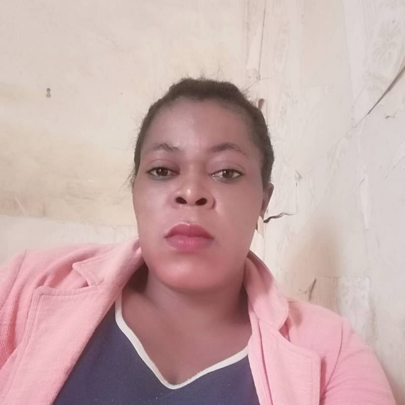 Горячая Девушка Mable 33 из Гана