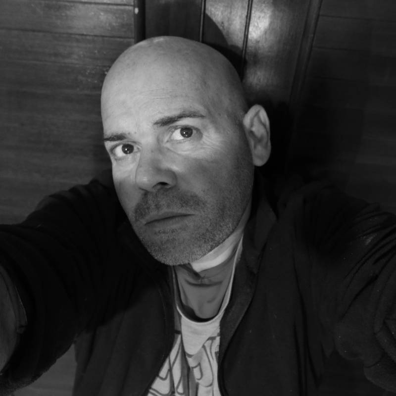 Élégante Gentleman Benito 50 from Espagne