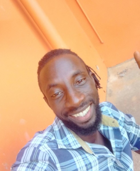 Single Gentleman Fala 40 from Gambia