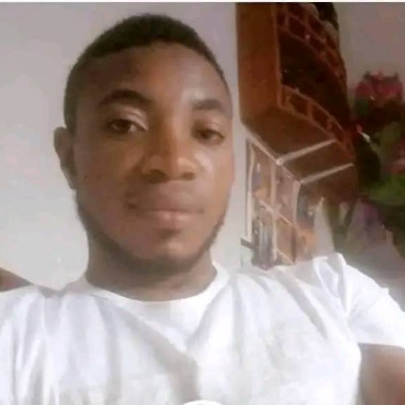 Soltera Hombre Birshu 40 from Camerún