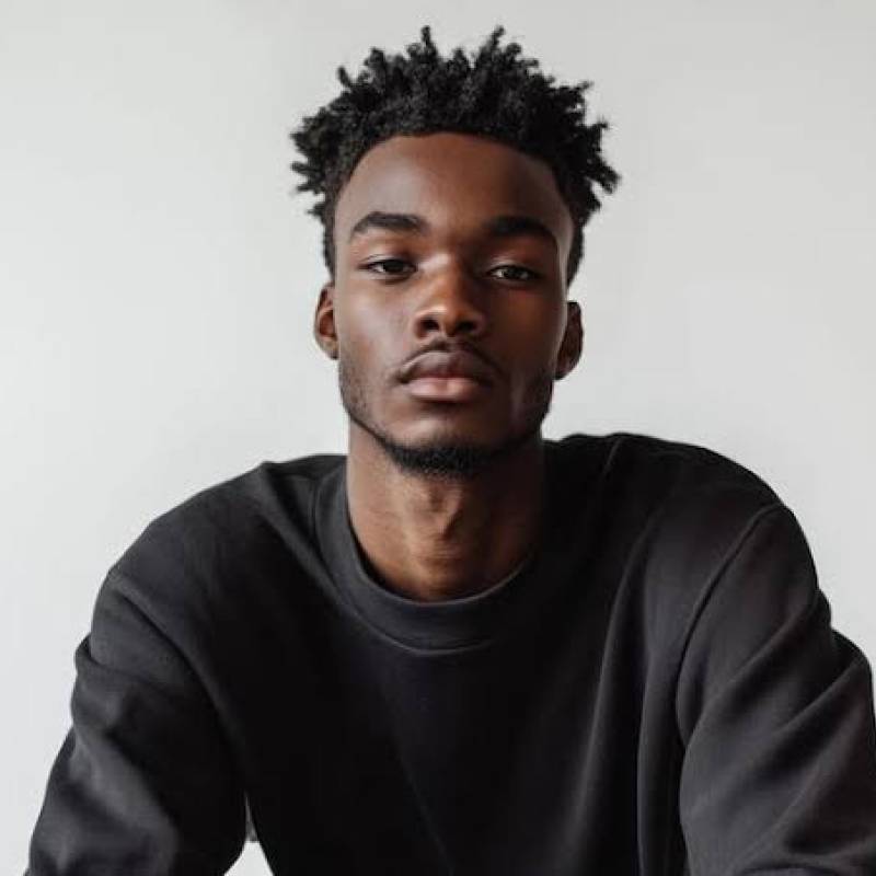 Genç Öğrenci Monin 20 from Litvanya