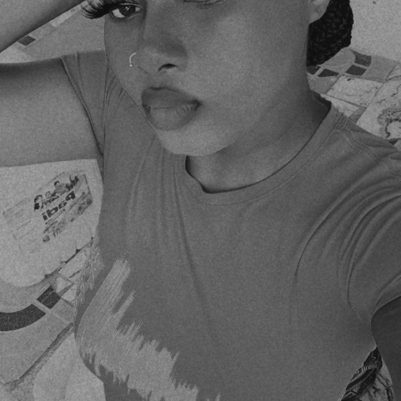 Schattig Meisje Nurul 18 from Sierra Leone