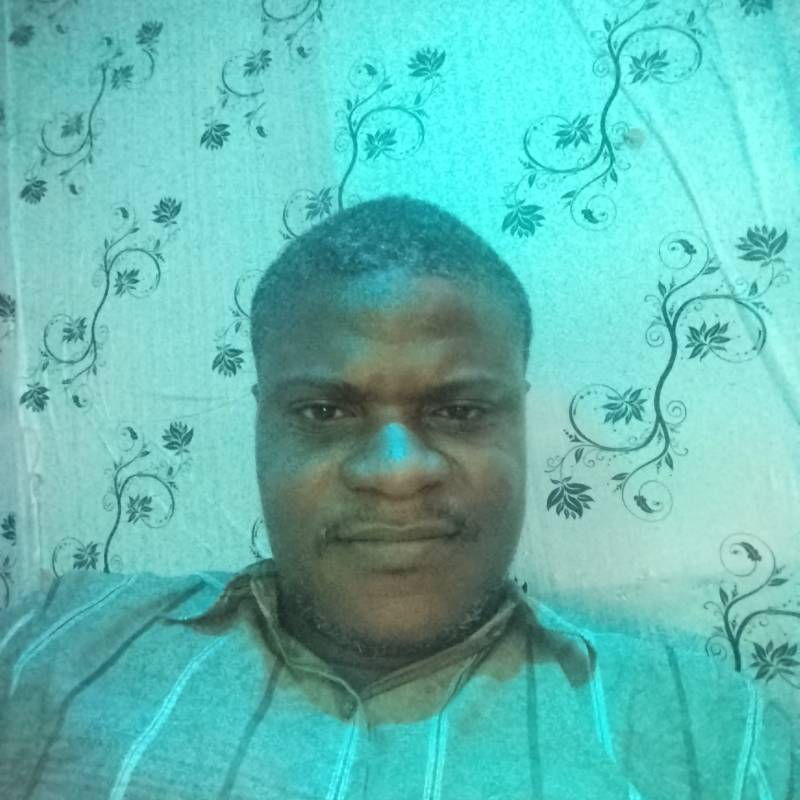 Очаровательная Мужчина Kouamé 43 из Cote Divoire