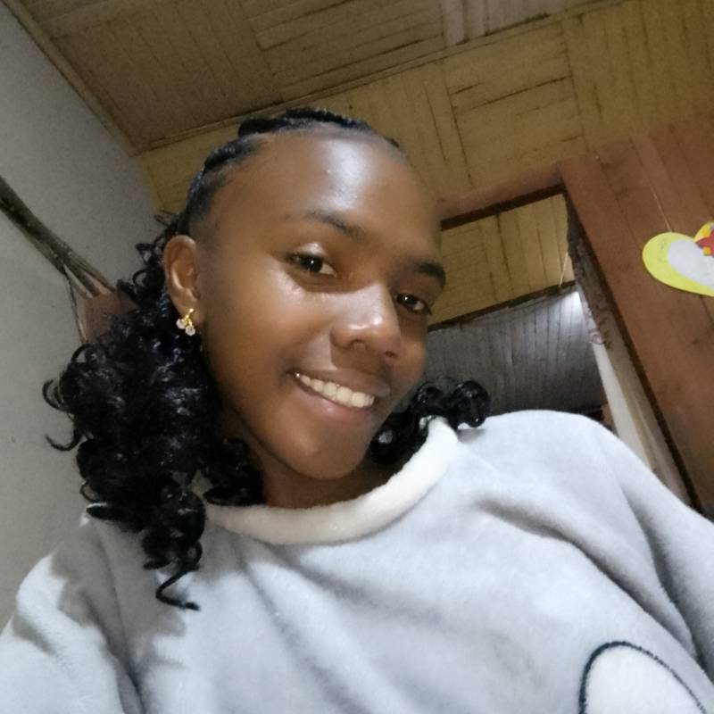 Cute Girl Loly 19 from Madagascar