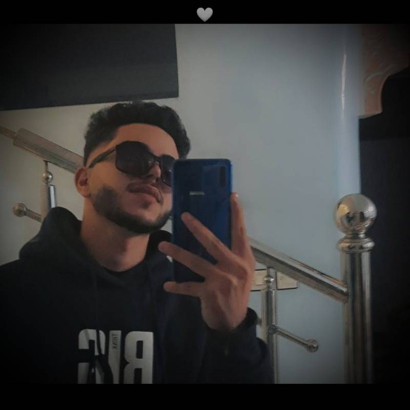 Cute Student Uzarseveen 20 from Morocco