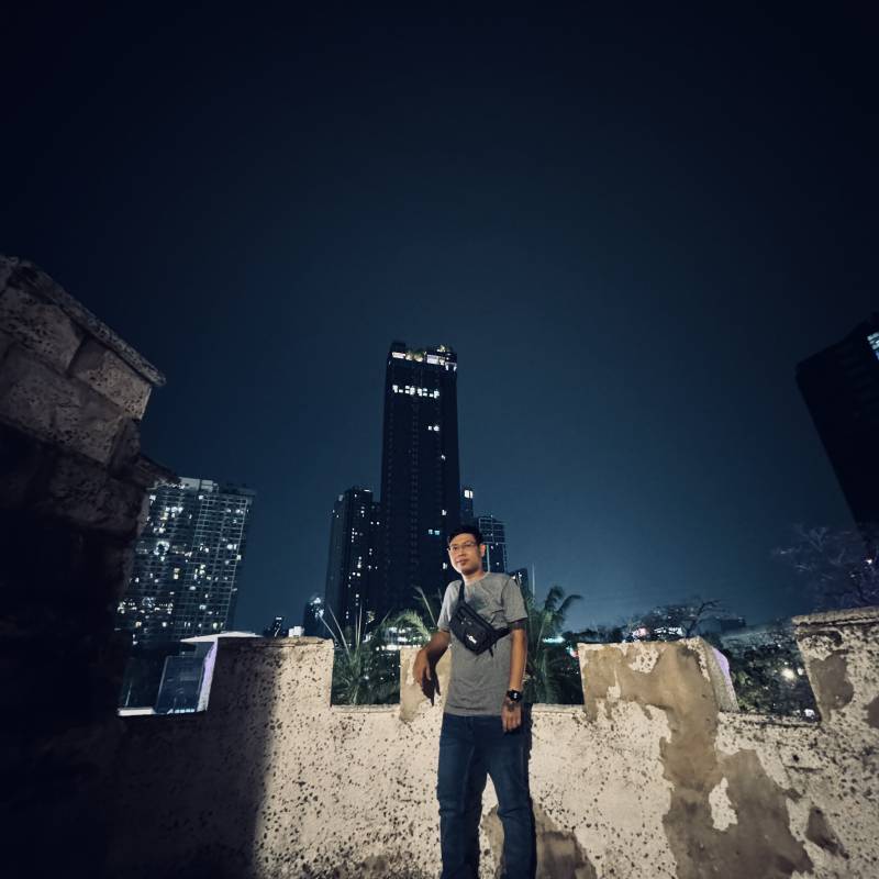 Bella Tizio Thant Zin 30 from Myanmar