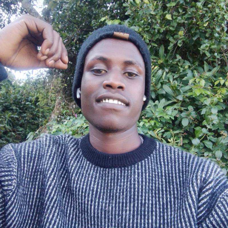 جميلة رجل Abel 25 from كينيا