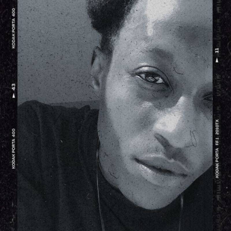 Heiß Frau Charles 28 from Oman