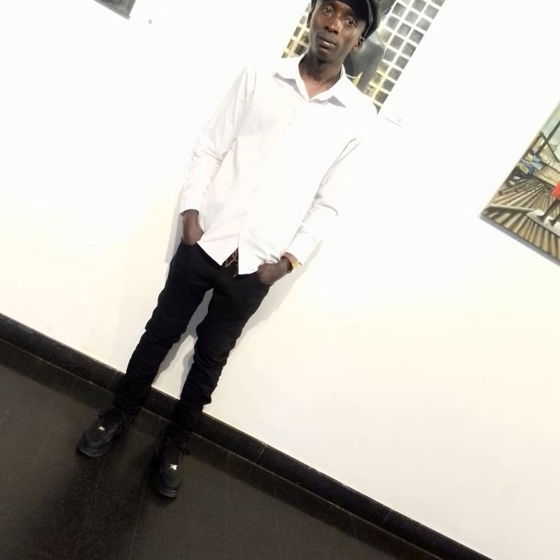 Cute Student Kelvo 21 from Kenya