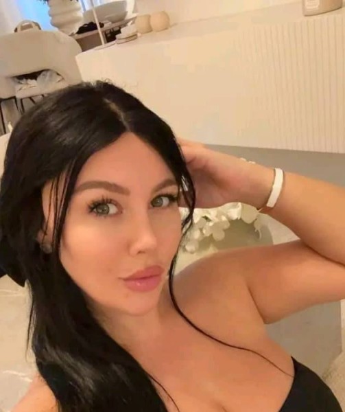 Schön Mädchen Linda 29 from Vereinigte Staaten