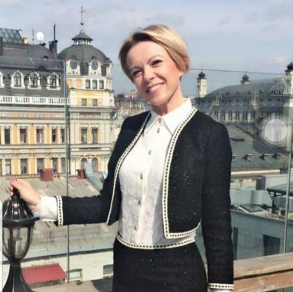 Soltera Chica amina 34 from Estados Unidos