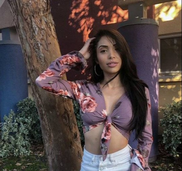 Atraente Dama Rosanberg 40 from Portugal