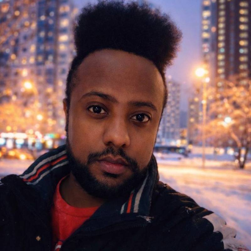 Encantadora Homem Markos Des6 35 from Federação Russa