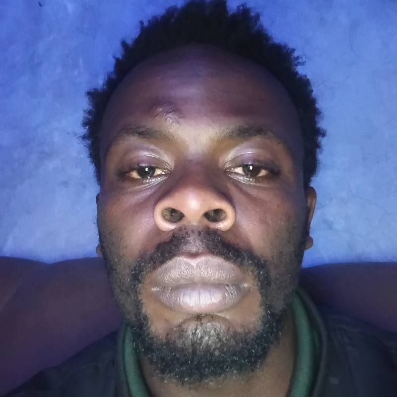 Sexy Tizio Michael 28 from Kenya