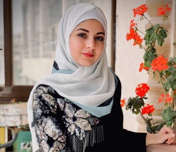 Solteira Garota panchalmanjit 26 from Estados Unidos