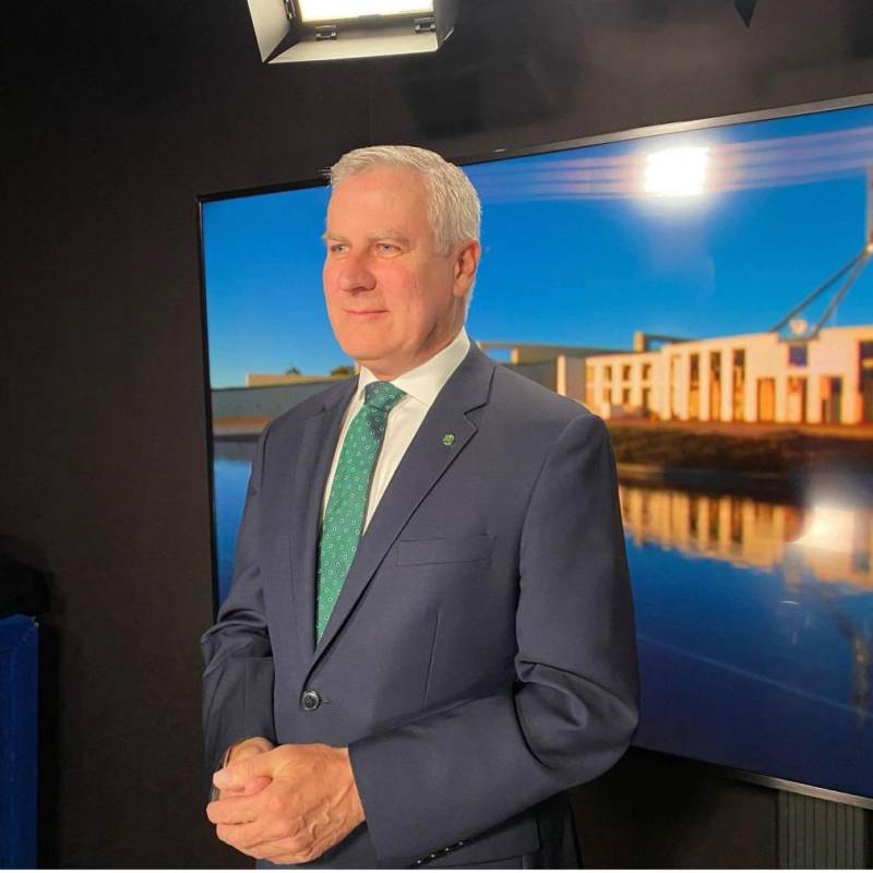 Mature Gentleman james 59 from United States