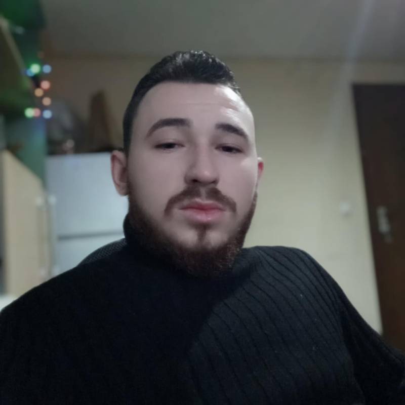 Güzel Adam Costel 25 from Hollanda