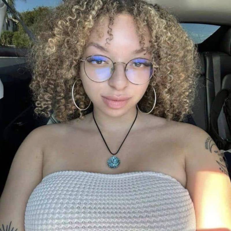 مثيرة امرأة James mary 27 from ألمانيا