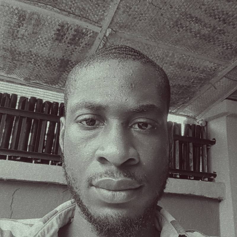 Bella Tizio Confidence King 32 from Nigeria