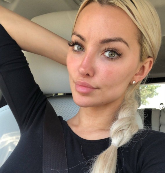 Aantrekkelijk Vrouw Nina Lefevre 36 from Italië