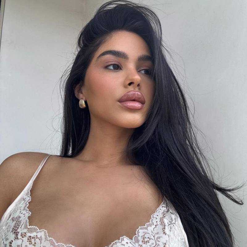 عازبة سيدة Amayalia 35 from لاتفيا