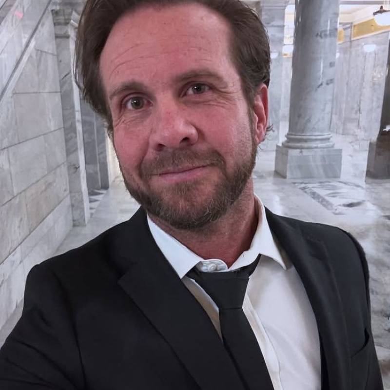 Single Gentleman Jordan Anderson 45 from United States