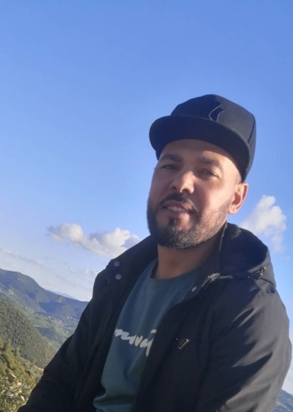 Single Guy Abdou 32 from Algeria