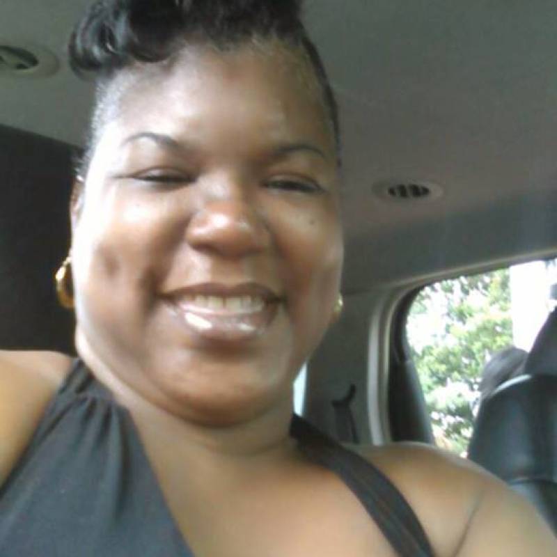 Zarif Kadın Eliz 52 from Brazil