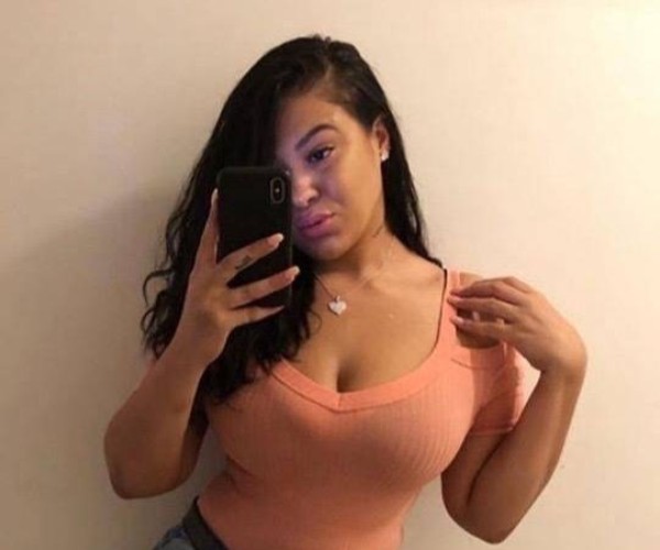 Charming Woman Glowwin 38 from United States