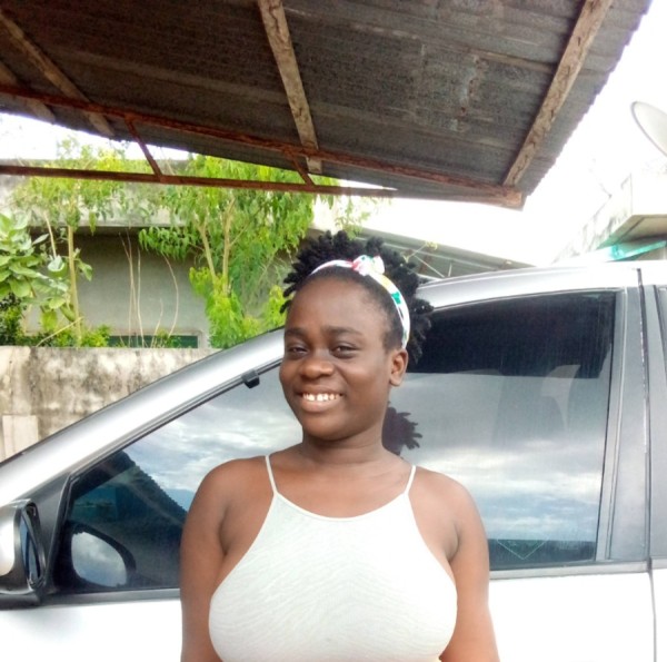 Vrijgezel Vrouw Charonne 25 from Benin