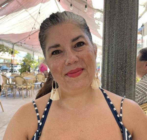 Привлекательная Леди Maxine 45 из Соединенные Штаты