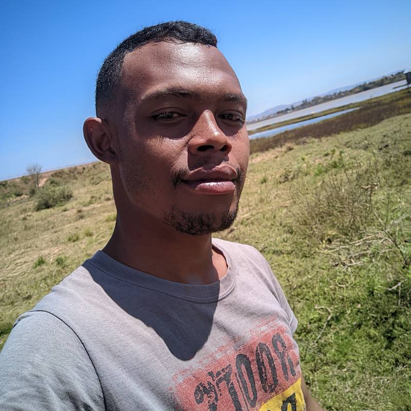 Soltera Hombre Masina Andrianinjatovonirina 25 from Madagascar