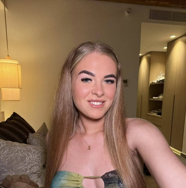 Beautiful Woman zeo 31 from United States