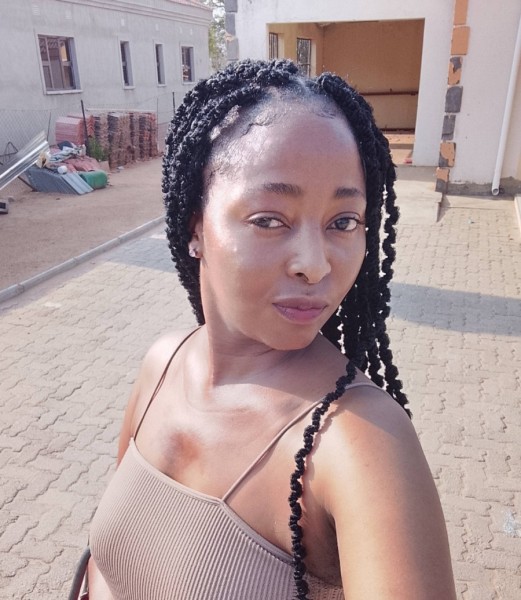 Single Girl Daisy Rose 30 from Romania