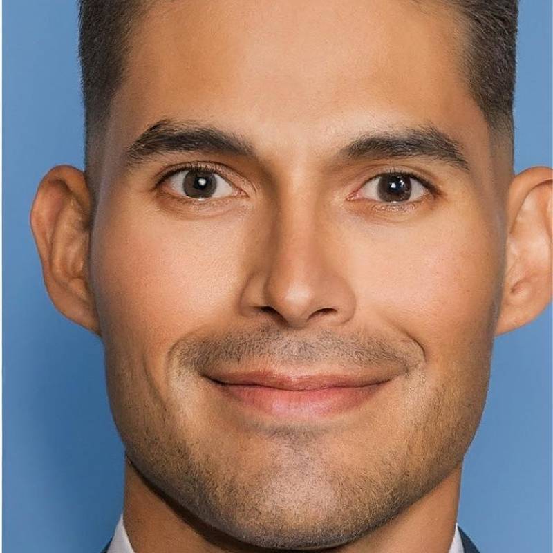 Charming Gentleman Michael 36 from Canada