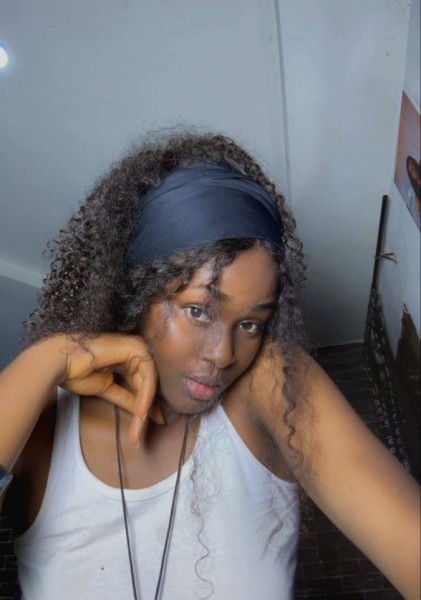 Pretty Student hassana 23 from Senegal