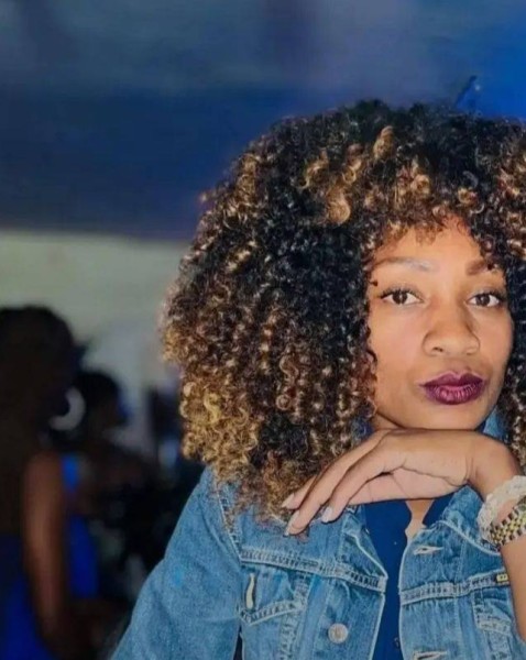 Sexy Ragazza Anah 32 from Madagascar