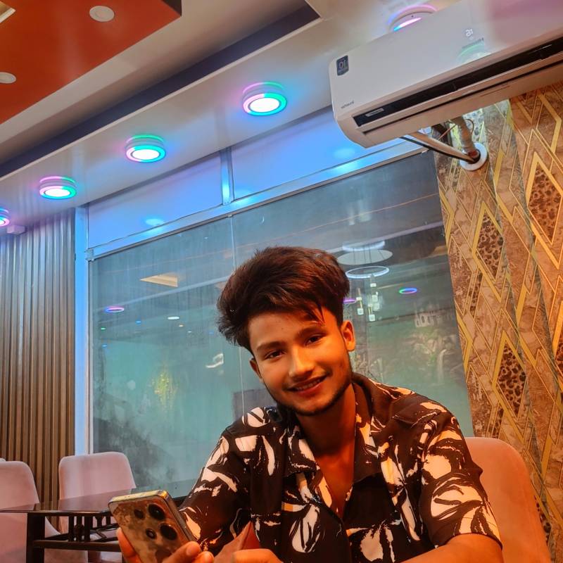 Hoş Erkek Shahinur 23 from Bangladesh