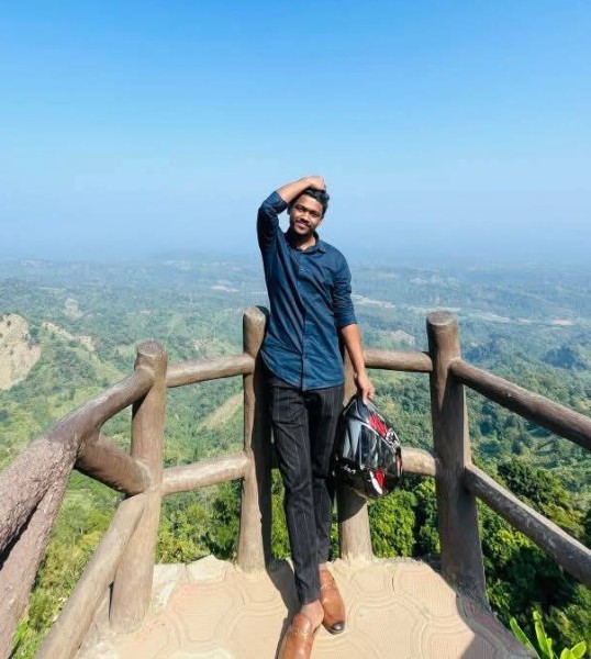 Jung Student Shahriyar 24 from Bangladesh