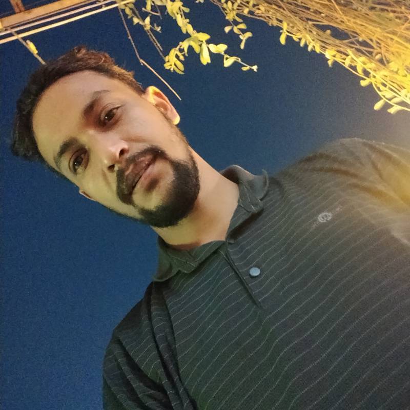 Linda Homem Robin 30 from Bangladesh