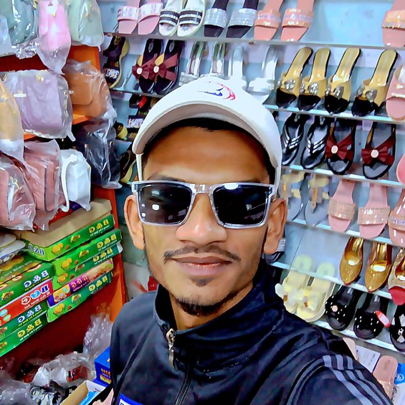 Cute Student Rahel Ahmed 20 from Bangladesh