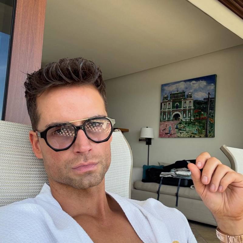 Atraente Homem Bobby 36 from Equador