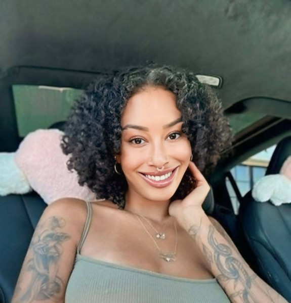 Attraente Signora Missbnasty 40 from stati Uniti