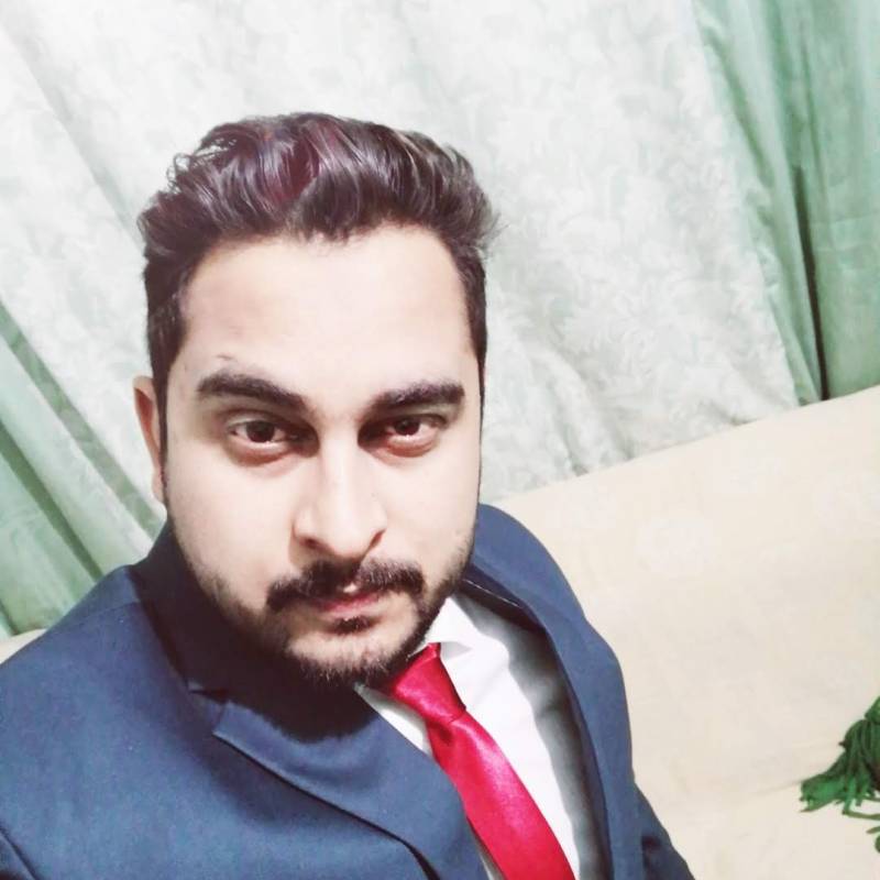 Hot Guy Nasir Malik 33 from Latvia