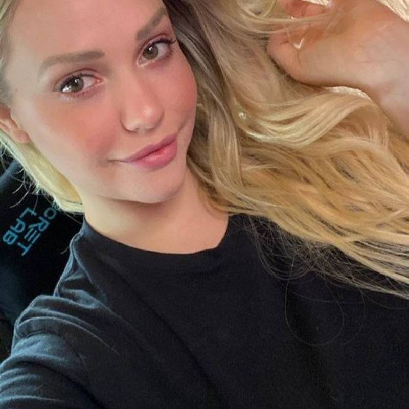 ساحرة امرأة Mary 39 from الولايات المتحدة