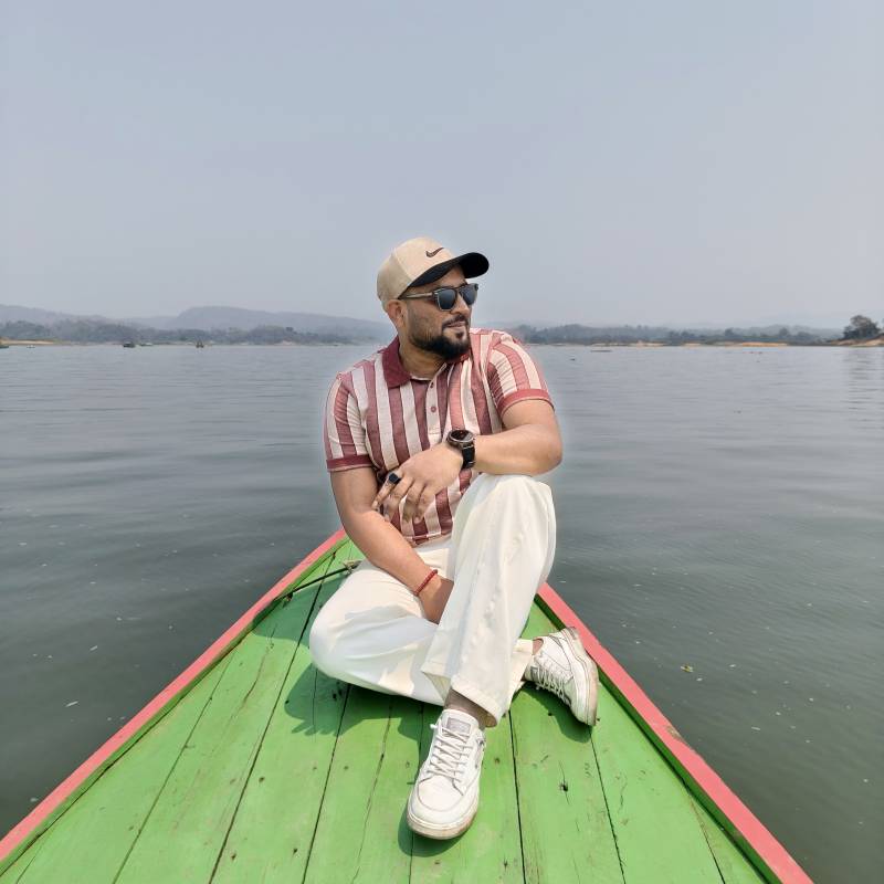 Hot Man Ariful 34 from Bangladesh