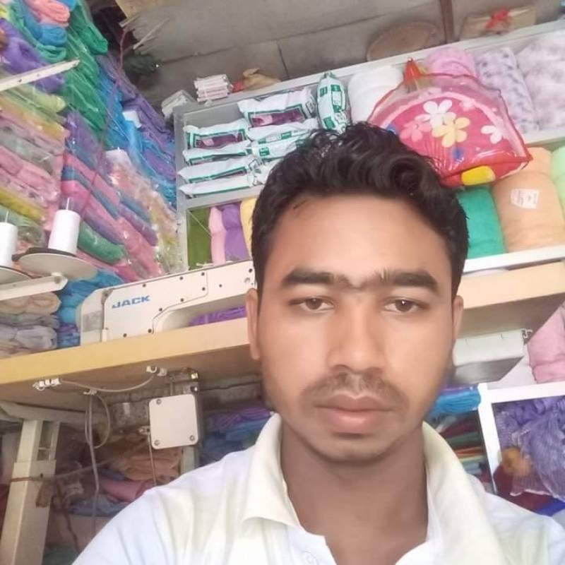 Linda Cara md 29 from Bangladesh