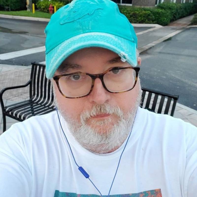 Senior Man Gabriel 51 from Canada